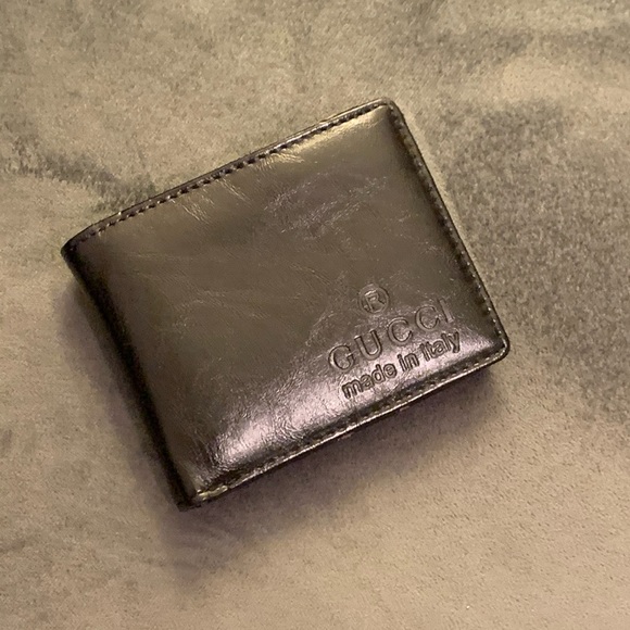 men’s Gucci wallet - Picture 1 of 3